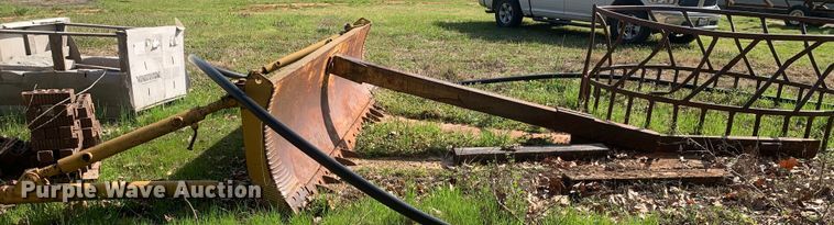 image for item LI9209 Purdy  tree saw