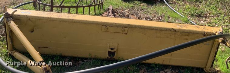 image for item LI9209 Purdy  tree saw