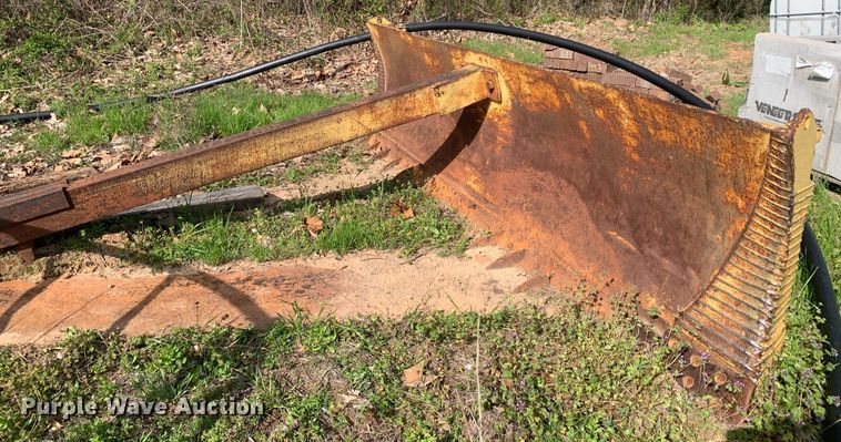 image for item LI9209 Purdy  tree saw