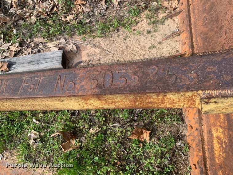 image for item LI9209 Purdy  tree saw