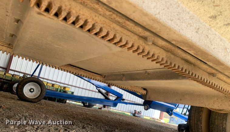 image for item LI9211 1989 Timpte  grain trailer