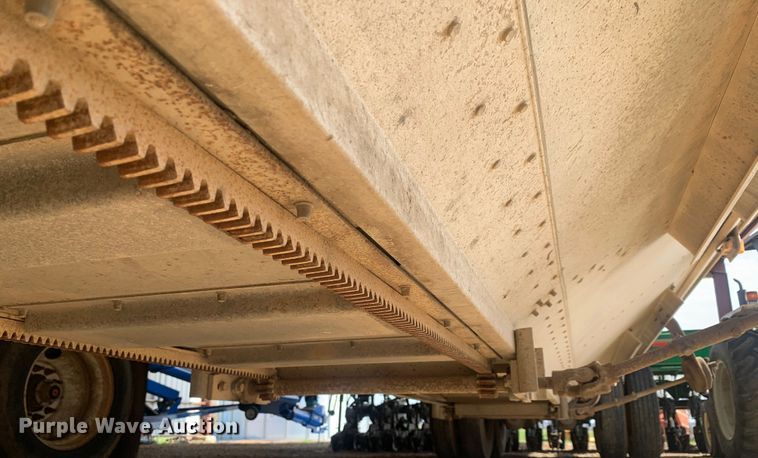 image for item LI9211 1989 Timpte  grain trailer