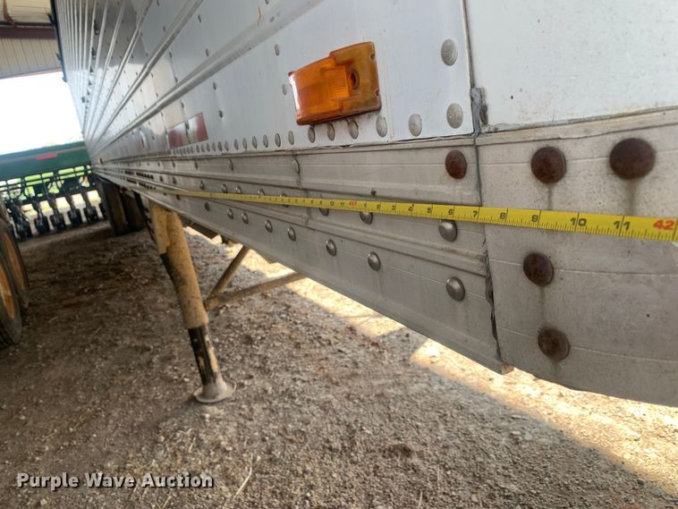 image for item LI9211 1989 Timpte  grain trailer