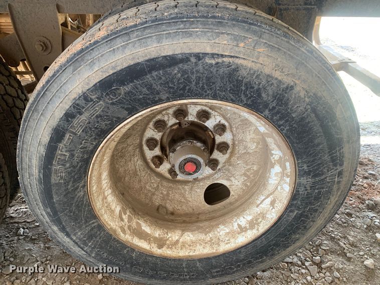 image for item LI9211 1989 Timpte  grain trailer