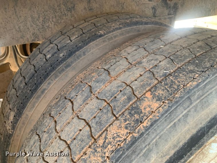 image for item LI9211 1989 Timpte  grain trailer