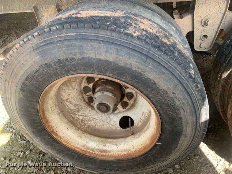 image for item LI9211 1989 Timpte  grain trailer