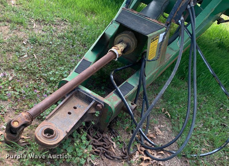 image for item LI9212 Brent 776  grain cart