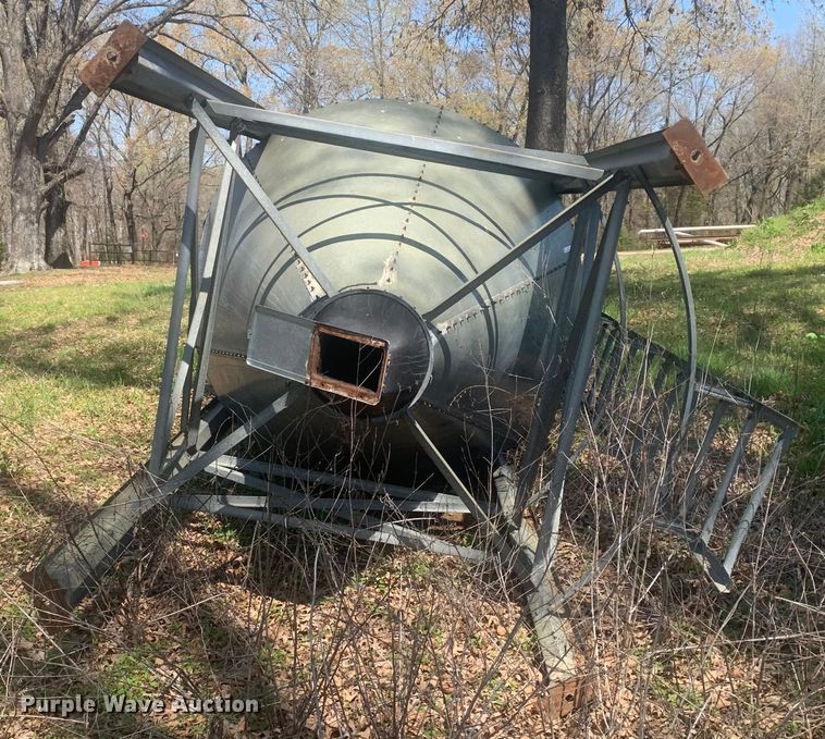 image for item LI9213 Roxell  grain bin