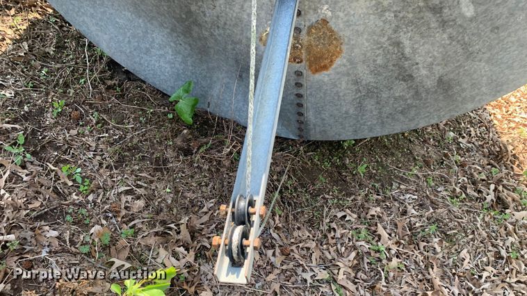 image for item LI9213 Roxell  grain bin