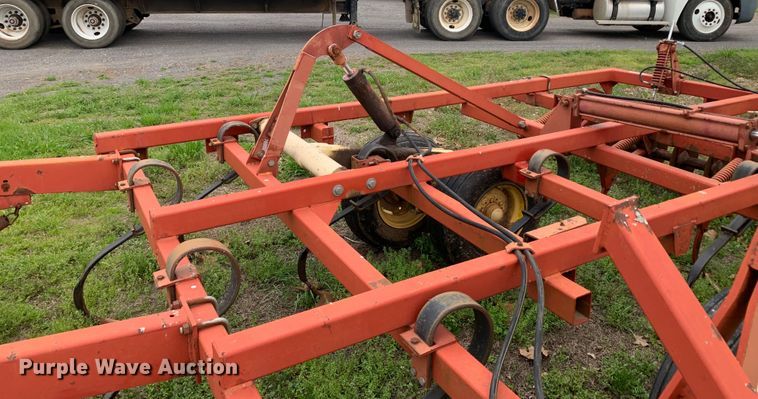 image for item LI9217 Krause 6164 Landsman  mulch finisher