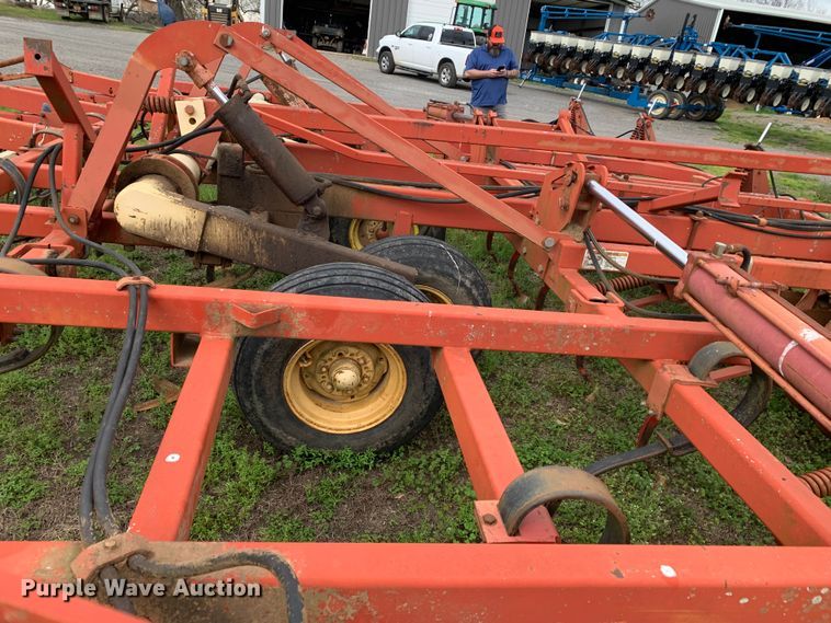 image for item LI9217 Krause 6164 Landsman  mulch finisher