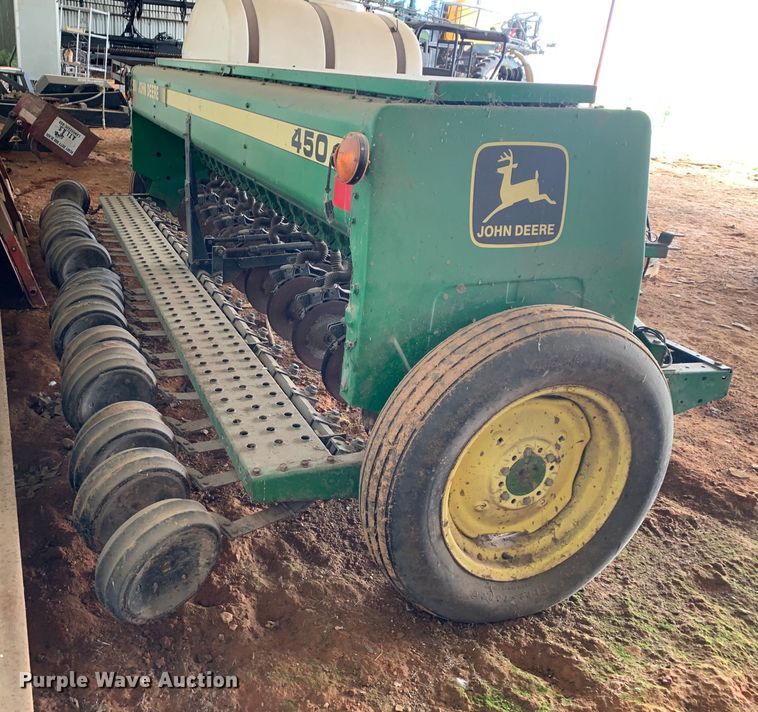 image for item LI9220 John Deere 450  grain drill