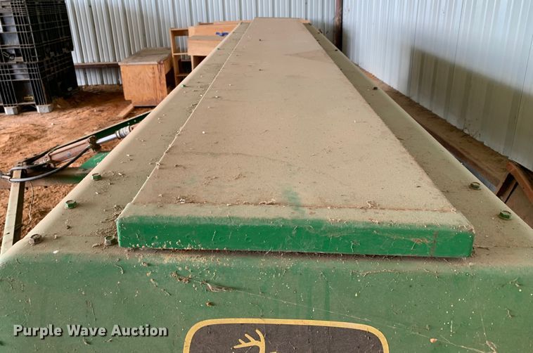 image for item LI9220 John Deere 450  grain drill