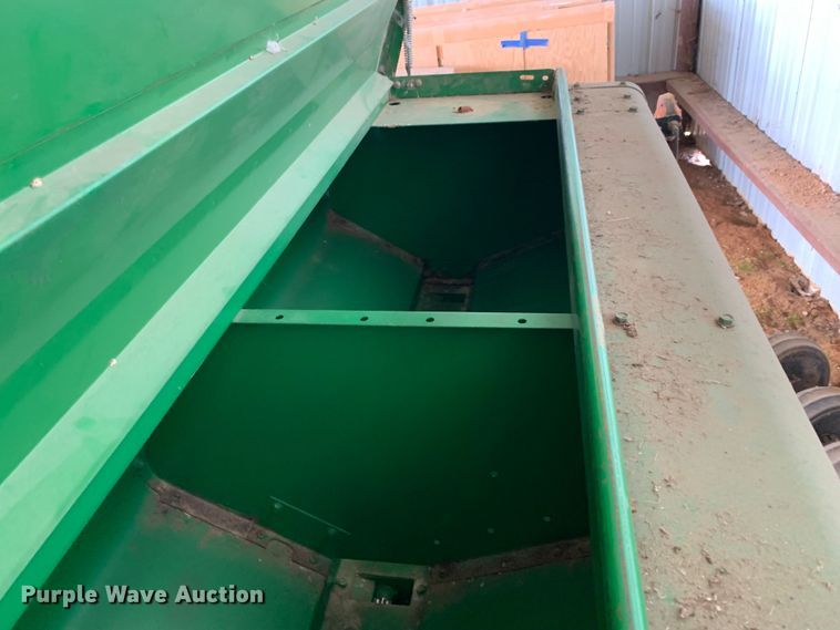 image for item LI9220 John Deere 450  grain drill