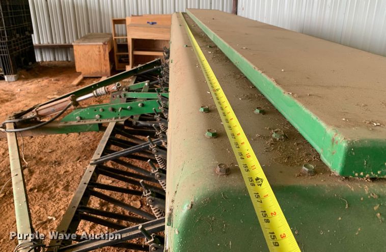 image for item LI9220 John Deere 450  grain drill