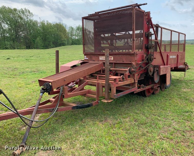 image for item LI9225 Bermuda King 6/NTSG/01  No-till sprig planter