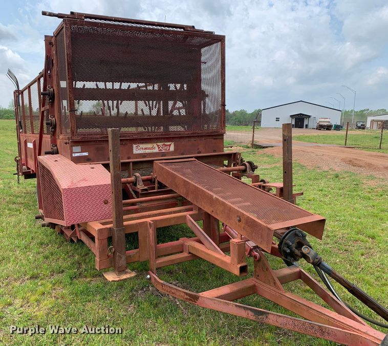 image for item LI9225 Bermuda King 6/NTSG/01  No-till sprig planter