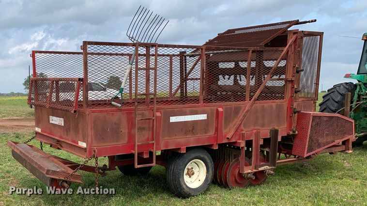 image for item LI9225 Bermuda King 6/NTSG/01  No-till sprig planter