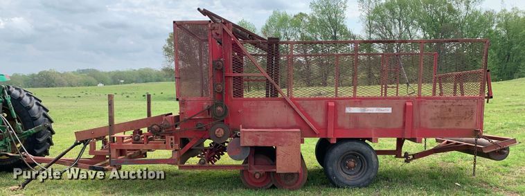 image for item LI9225 Bermuda King 6/NTSG/01  No-till sprig planter