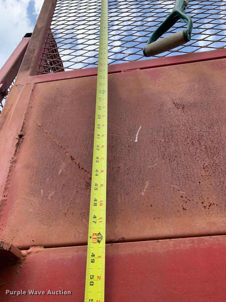 image for item LI9225 Bermuda King 6/NTSG/01  No-till sprig planter