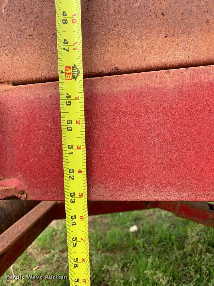 image for item LI9225 Bermuda King 6/NTSG/01  No-till sprig planter