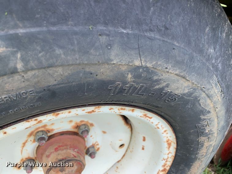 image for item LI9225 Bermuda King 6/NTSG/01  No-till sprig planter