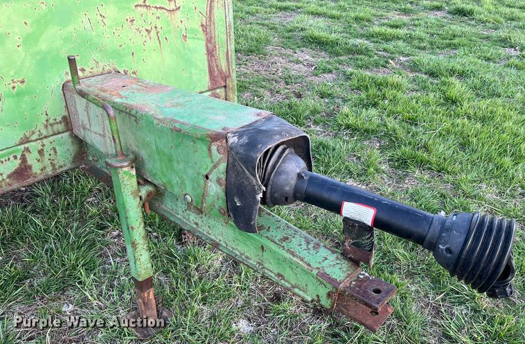 image for item LI9559 John Deere 54S  manure spreader