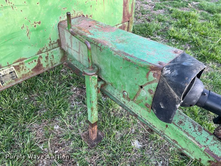 image for item LI9559 John Deere 54S  manure spreader