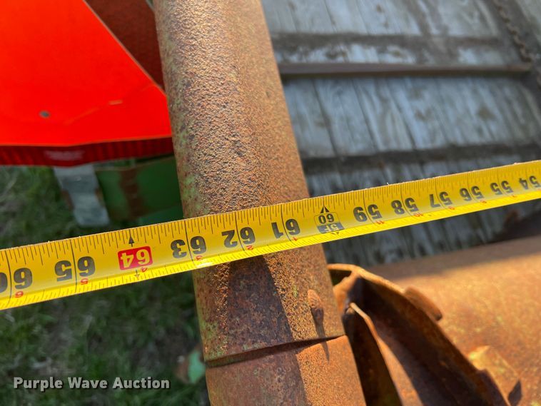 image for item LI9559 John Deere 54S  manure spreader