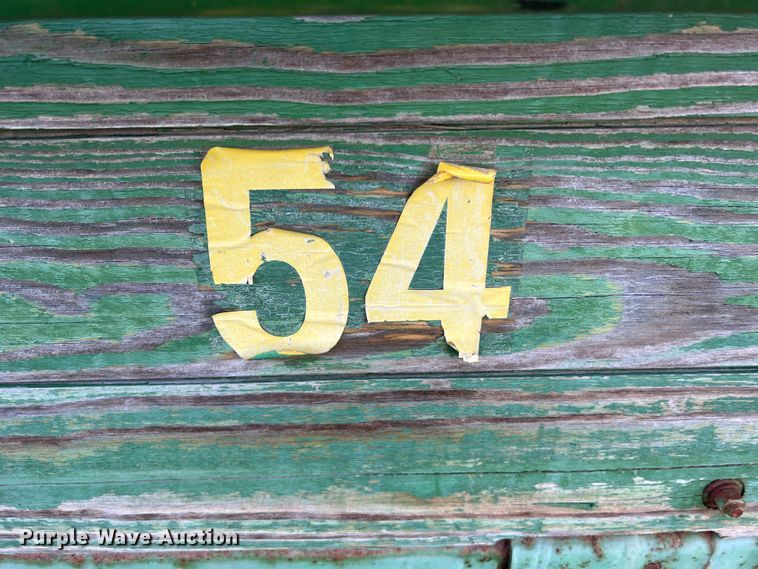 image for item LI9559 John Deere 54S  manure spreader