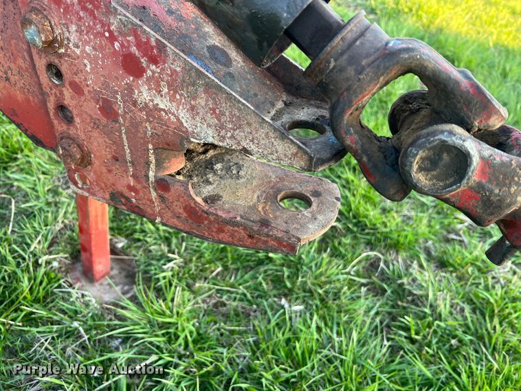 image for item LI9561 New Holland 851  round baler