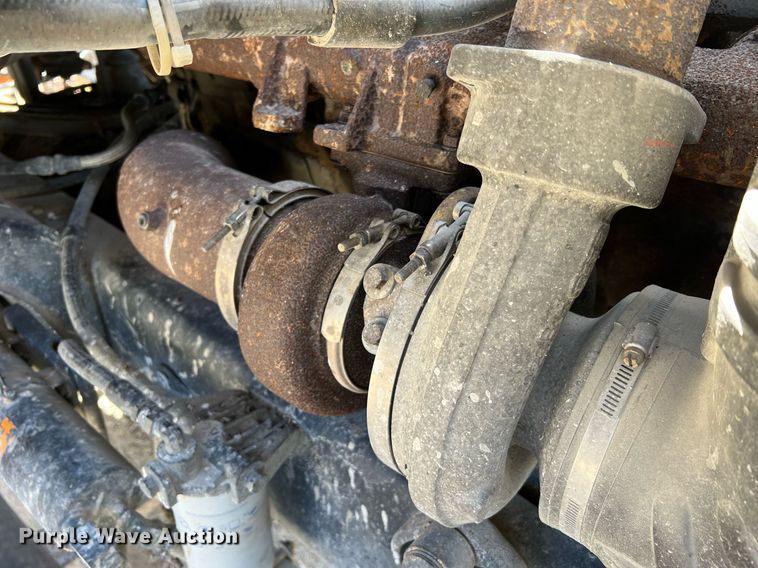 image for item LI9581 1987 Ford LT9000  water truck