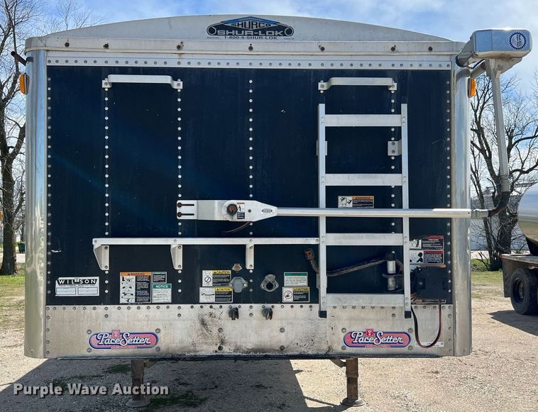 image for item LI9582 2003 Wilson DWH-500B  grain trailer