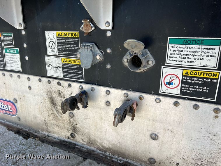 image for item LI9582 2003 Wilson DWH-500B  grain trailer