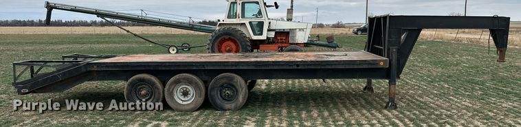 image for item LN9332 1988 J&L  equipment trailer