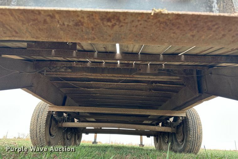 image for item LN9332 1988 J&L  equipment trailer