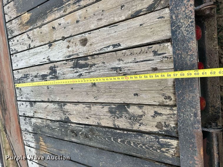 image for item LN9332 1988 J&L  equipment trailer