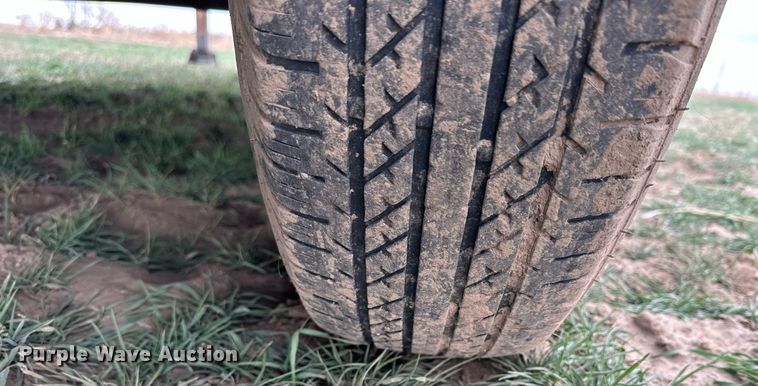 image for item LN9332 1988 J&L  equipment trailer