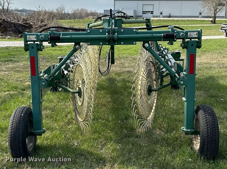 image for item LN9406 Sitrex Magnum MK10-12  hay rake
