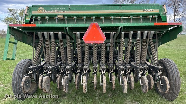 image for item LN9410 Great Plains 1006NT-1575  no-till grain drill
