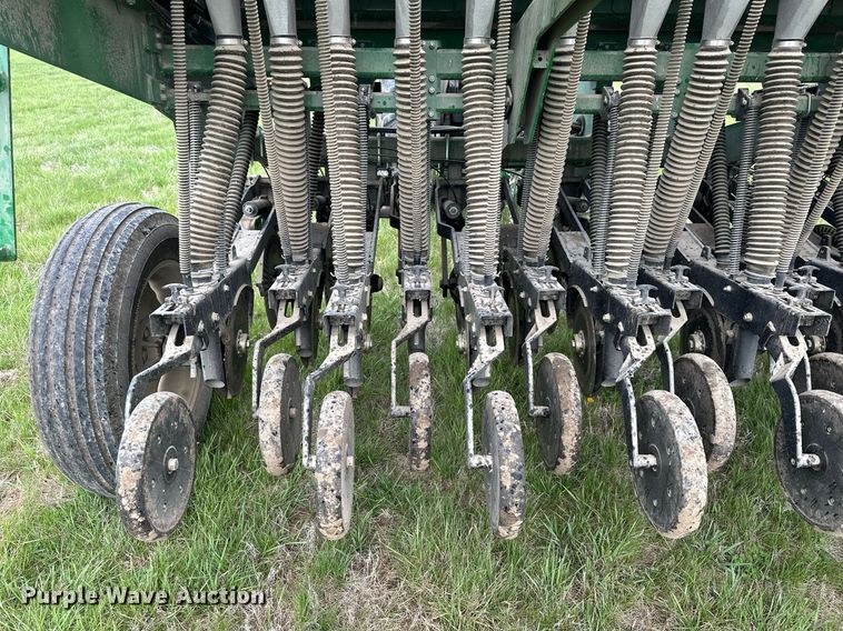 image for item LN9410 Great Plains 1006NT-1575  no-till grain drill