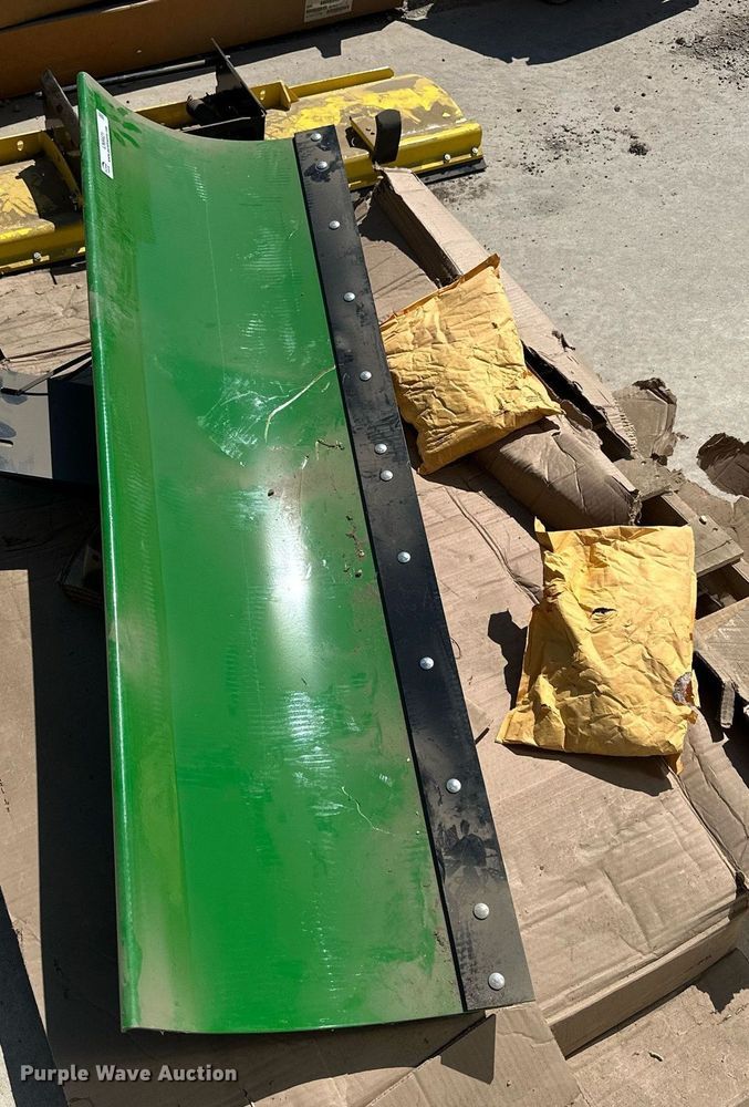 image for item LN9415 (3) attachments