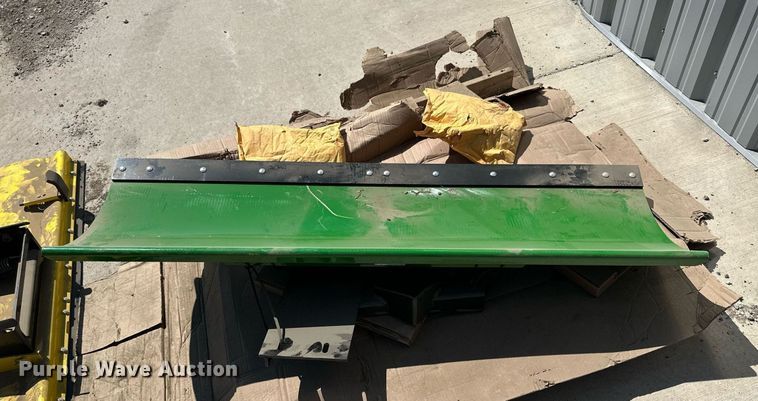 image for item LN9415 (3) attachments