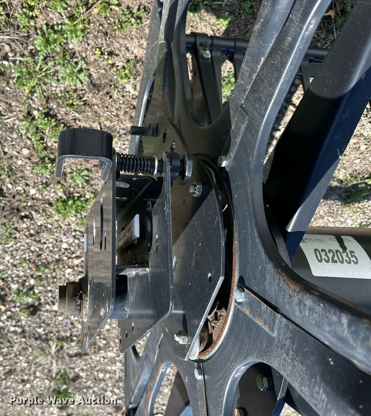 image for item LN9422 Combine parts