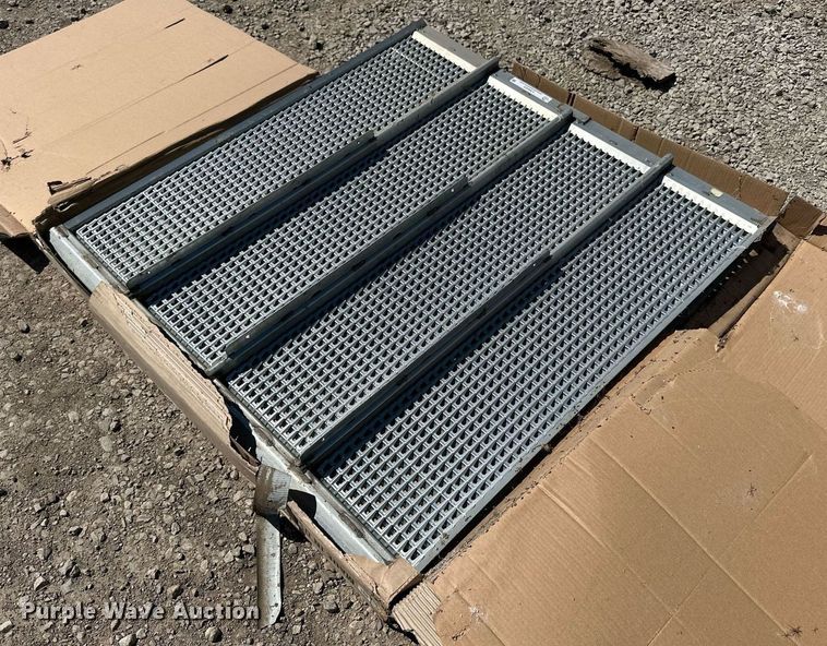 image for item LN9422 Combine parts