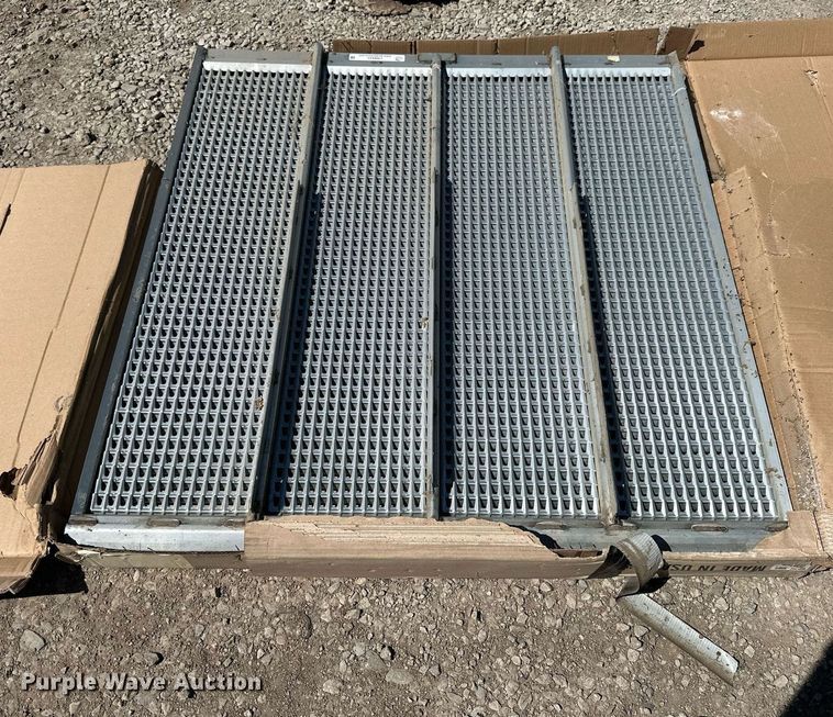 image for item LN9422 Combine parts