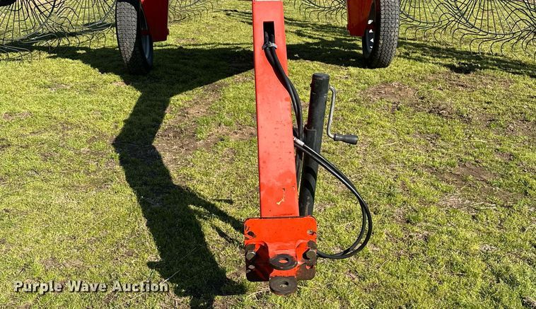 image for item LR9606 Kuhn SpeedRake SR112  hay rake