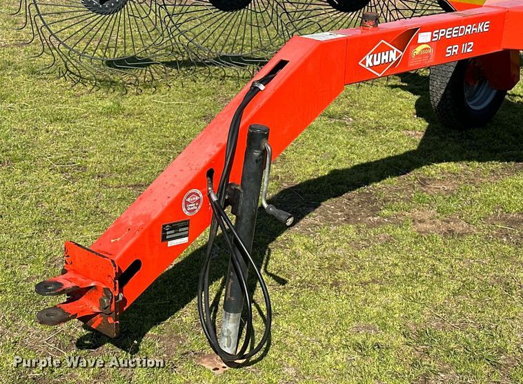 image for item LR9606 Kuhn SpeedRake SR112  hay rake