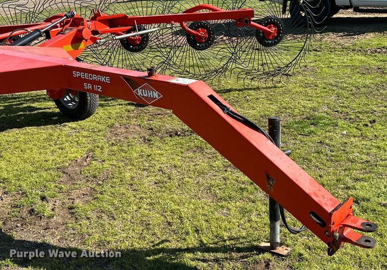 image for item LR9606 Kuhn SpeedRake SR112  hay rake
