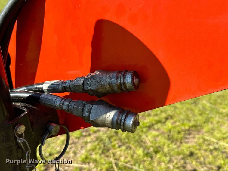 image for item LR9606 Kuhn SpeedRake SR112  hay rake